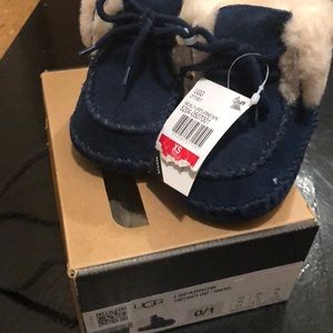 Brand new infant boy uggs